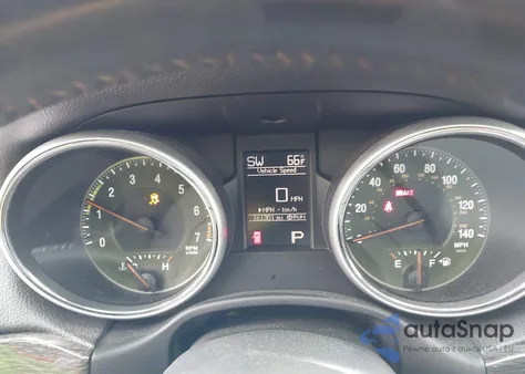 2011 Jeep Grand Cherokee Laredo from USA, damaged, VIN 1J4RR4GG0BC645945